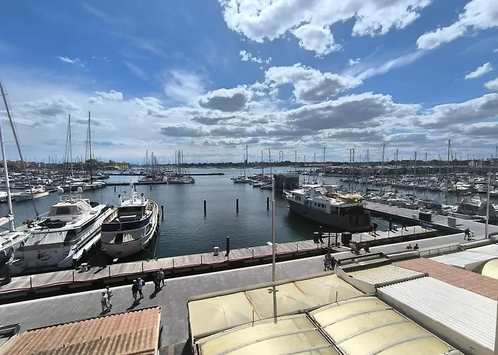 Appartamento 5060 Cap D'agde- 6 Pers - T2 Loggia 1ère Ligne Vue Port Avec Connexion Wifi Et Parking Agde